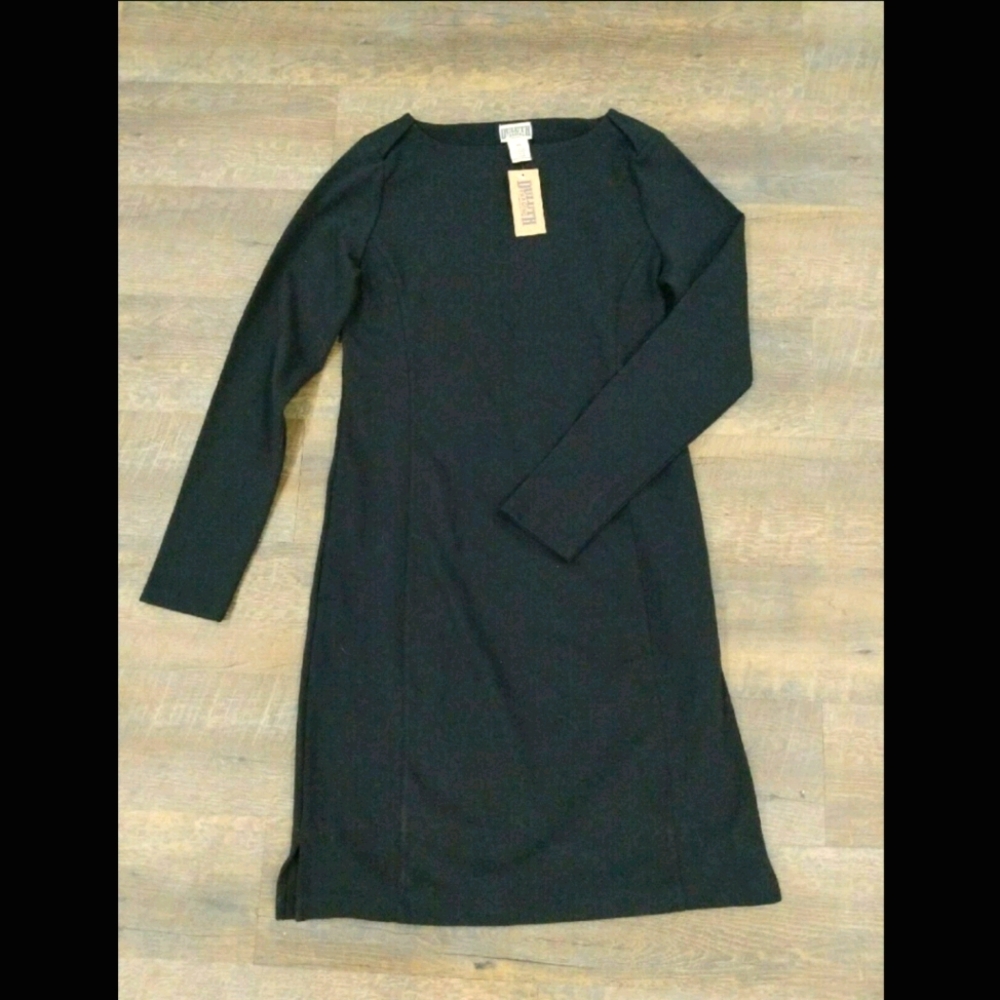 Duluth Trading Co black dress